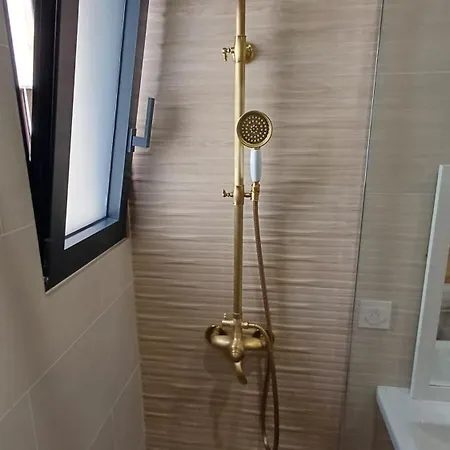 Apartman L'ecrin Du Sud 4p Elegant, Clim , Piscine, 50m Village Naturiste